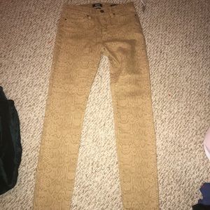 High rise cigarette ankle patterned skinny jeans